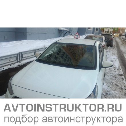 Обучение вождению на автомобиле Hyundai Solaris