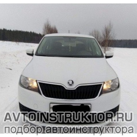 Обучение вождению на автомобиле Skoda Rapid