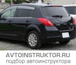 Обучение вождению на автомобиле Nissan Tiida