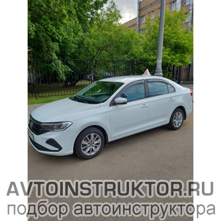 Обучение вождению на автомобиле Volkswagen Polo