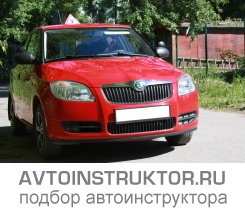 Обучение вождению на автомобиле Skoda Fabia