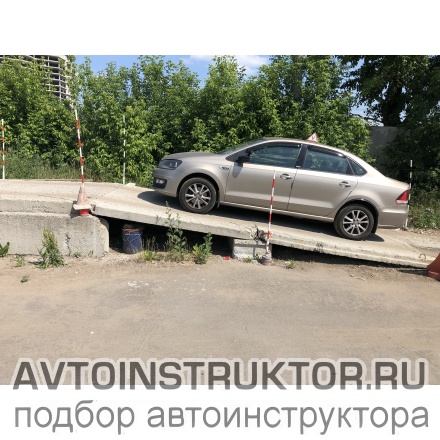 Обучение вождению на автомобиле Volkswagen Polo