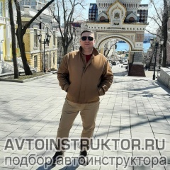 Роман Бобров